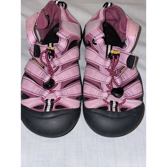 Keen Water Sandals Women’s Size 5 Medium Pink Fabric Cinch Strap Waterproof - Picture 7 of 12